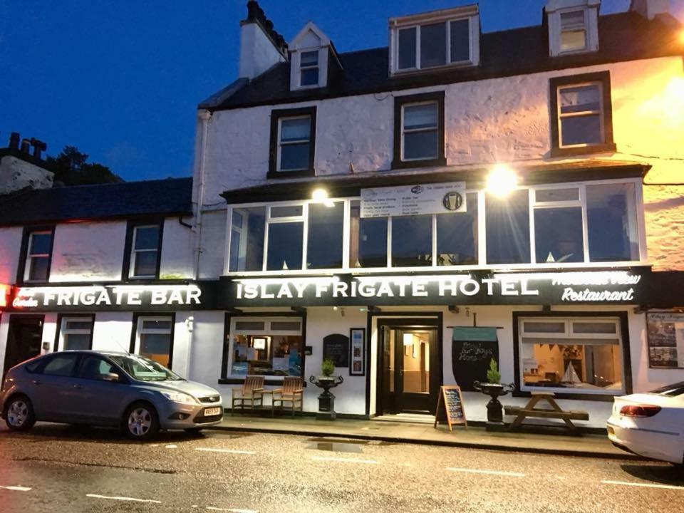 Islay Frigate Hotel Tarbert  Bagian luar foto